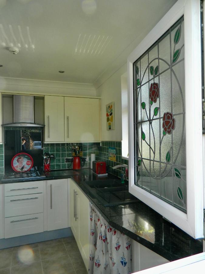 'Harbour View' On The River By Gorleston'S Award Winning Beach - Pet Free! 외부 사진